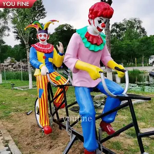 Jardín al aire libre parque de resina de fibra de vidrio de payaso escultura estatua