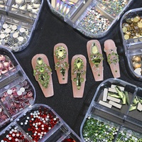 2024 nouveaux modèles 12 grille AB cristaux décoration des ongles haute brillance dos plat ongles strass