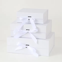 Großhandel Luxus Mode Werbe-Siebdruck Rosa Kleine Wellpappe Recycelbare Schuh- und Kleidungsversandboxen für Geschenke