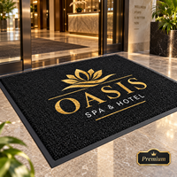 Tapis d'entrée moderne HM avec logo personnalisé, en nylon imprimé, rembourré, lavable, antidérapant, avec support en caoutchouc, tapis de sol commercial robuste