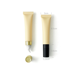 Envase Cosmético Personalizado con Logotipo, Brillo Labial Mate Amarillo de 15g, Tubo Exprimible con Cabeza Dosificadora en Forma de Gota de Agua para Esencia Cosmética - Product Image 3