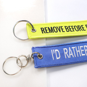 พวงกุญแจปักโลโก้แบบกำหนดเอง พร้อมผ้าคุณภาพดี ป้ายห้อยพวงกุญแจ ป้ายปักเปล่า - Product Image 5