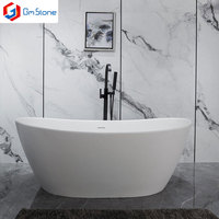 Baignoire autoportante carrée moderne en résine blanche solide Trempage à chaud Égouttoir Gemei Pierre artificielle Matériau pour hôtels Salle de bain