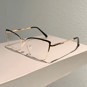 Lunettes <span class=keywords><strong>de</strong></span> <span class=keywords><strong>vue</strong></span> anti-lumière bleue pour femmes, monture en métal au design élégant, multicolores, surdimensionnées, carrées - Product Image 4