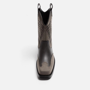 <span class=keywords><strong>Bottes</strong></span> classiques de cowgirl d'automne et d'hiver pour femmes, bottines <span class=keywords><strong>cowboy</strong></span> grises à bout carré et gros talons bas brodés pour femmes - Product Image 2