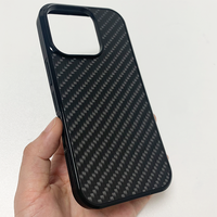 Vente en gros de coque de téléphone en fibre de carbone noire brillante de luxe pour iPhone 16 16 Plus 16 Pro Max 17 Air