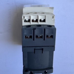 Contactor LC1D09BD Nuevo y Original de Fabricante con Garantía de Un Año - Product Image 3