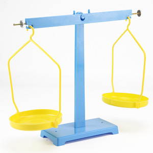 Balanza de Comparación Simple para Primer Grado: Una Balanza Educativa Simple para Comparar el Peso de Objetos - Product Image 2
