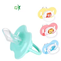OKSILICONE गर्म बिक्री BPA मुक्त बच्चे की आपूर्ति के साथ फ्लैट सिर सिलिकॉन बच्चे शांत श्रृंखला के लिए क्लिप नरम नवजात खिलौने निपल