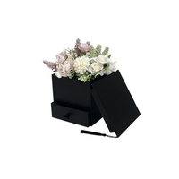 Boîtes d'emballage de luxe personnalisées pour cadeaux de fin d'études, boîte à fleurs carrée en carton avec couvercle en forme de toque et un tiroir
