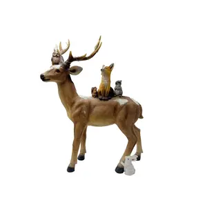 Vendita calda su misura statua di cervo decorazione esterna all'ingrosso resina di cervo figurina con molti animali