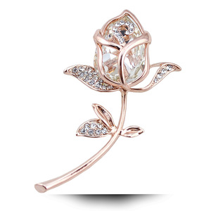 Broche de Rosa para Traje, Aleación con Baño Ecológico, Accesorio de Moda para Bodas y Compromisos para Trajes de Mujer - Product Image 1