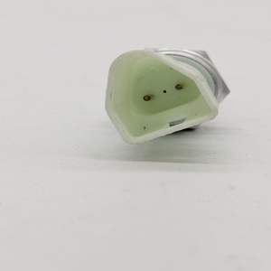 Interrupteur de feux de recul 1383960 pour Ford <span class=keywords><strong>Escort</strong></span> Fiesta Focus 1029819 1112601 1137034 97FG15520AA 97FG15520AD 30614438 1E0517640 - Product Image 5