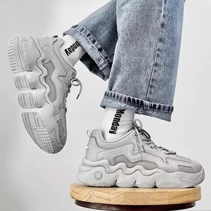 รองเท้ากีฬาผู้ชายขายดีจากโรงงาน คุณภาพสูง สำหรับเดินเล่นกลางแจ้ง แฟชั่นทันสมัย - Product Image 4