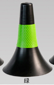 Conos de Entrenamiento de Fútbol Portátiles de 23 cm para Agilidad y Drible, Marcadores de Velocidad Antideslizantes, Juego de 10 para Práctica en Campo - Product Image 6