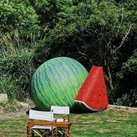 Opblaasbare watermeloen, opblaasbare coole zomerse fruitschijfjes, hangende gloeiende watermeloen, perfect voor buitenlocaties.