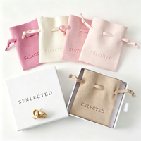 Sac à cordon en daim pur ivoire avec logo, sacs d'emballage cadeau de luxe en velours pour bijoux, pochettes personnalisées en microfibre – Grande Vente