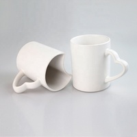 Tasse de couple en forme de cœur de gros tasse blanche de 11oz avec sublimation