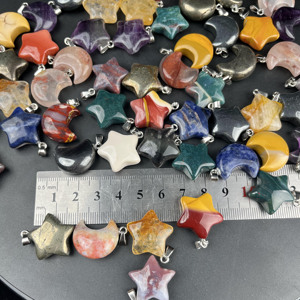 Gemischter Edelstein anhänger Natur kristall Handwerk Amethyst Mond und Stern Anhänger für Heil geschenk - Product Image 3