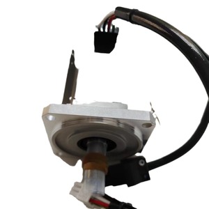 Moteur servo AC Mitsubishi HC UF S43B S10 400W 119V 2.7A Fabriqué au Japon - Product Image 5