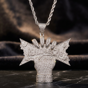 Collar con colgante de puño de circonita cúbica, cadena de aleación en tono plateado, medallón con letras estilo Hip Hop, para regalo de fiesta - Product Image 3