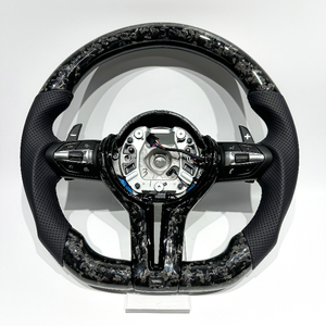 Volante Deportivo Elegante de Fibra de Carbono Forjada con Detalles en Negro y Cuero para <span class=keywords><strong>BMW</strong></span> F10 F20 F30 F32 F36 M3 F80 M4 F82 M2 F87 M5 F90 - Product Image 1