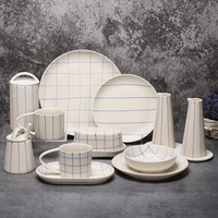Service de table en céramique minimaliste à lignes bleues, assiettes géométriques rayées, vaisselle pour la maison, l'hôtel, le mariage
