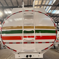 Semi-remorque citerne à 5 compartiments de 45 m³ capable de transporter plusieurs types de liquides simultanément, remorque citerne à carburant