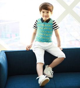 เสื้อยืดเด็กผู้ชายลายทางพิมพ์ลายกล้วย ดีไซน์ผ้าฝ้าย - Product Image 3