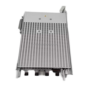 อุปกรณ์โครงสร้างพื้นฐานไร้สาย 4G RRU 3953s-900 1800MHz สถานีฐานแบบกระจายกำลัง 48VDC ความเร็ว 512Kbps - Product Image 2