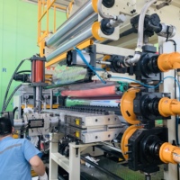 Machine à Production de feuilles de plastique PVC, résistante à l'usure, résistant au feu, fabrication de ligne/Extrusion avec Film PC