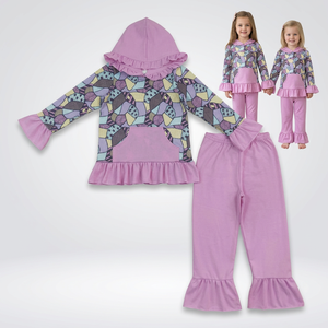 Ensemble sweat à capuche à manches courtes écologique pour petites filles, imprimé patchwork géométrique coloré, haut à capuche à volants et pantalon évasé - Product Image 1