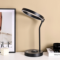 Lampe de lecture en métal noir de style nordique, abat-jour en métal, lampe de table LED simple avec recharge sans fil QI