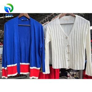 <span class=keywords><strong>Camicie</strong></span> Sottili da <span class=keywords><strong>Donna</strong></span> di Seconda Mano in Poliestere/Cotone, Abbigliamento Usato di Alta Qualità dalla Cina - Product Image 2