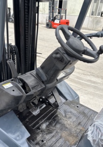 Chariot élévateur Toyota d'occasion 3 tonnes, haute qualité, prix bas, avec moteur, roulement, boîte de vitesses, pompe et moteur, à vendre - Product Image 6
