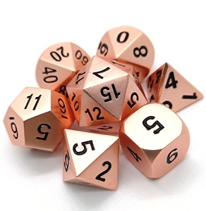 Juego de dados poliédricos de metal de 7 piezas con logotipo personalizable Mazmorras y dragones de aleación de zinc RPG D20 D12 D10 D8 D6 D4 Forma de polígono - Product Image 3