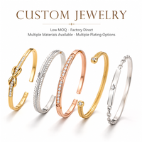 Ensemble de bracelets Mosen personnalisés en acier inoxydable, style pierre enveloppée, pour tenue de villégiature, idéal pour les soirées sur la plage.