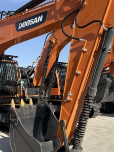 Excavatrice d'occasion d'origine sud-coréenne Doosan DX225 22 tonnes, pelle hydraulique sur chenilles d'occasion DX300LC-9C DX340LC-9C - Product Image 2