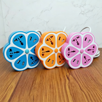 Multiprise anti-surtension 4 prises universelles avec 2 ports USB, prise d'extension créative en forme de fleur de prunier avec protection contre les surtensions