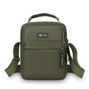 Nuevo Bolso Bandolera para Hombre, de Nailon, Color Sólido, Resistente al Agua, Forro Oxford, Deportivo, para Actividades al Aire Libre y Ocio - Product Image 1