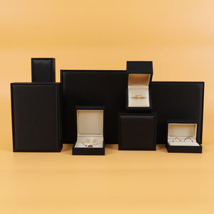 Boîte à bijoux en cuir PU <span class=keywords><strong>de</strong></span> luxe avec logo personnalisé, prix d'usine, pour bracelet, collier, pendentif, boucles d'oreilles, boîte à bijoux en velours - Product Image 4