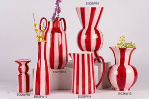 Moderne Keramik-Tischvase Wasserdicht Rot Gestreift Blumenarrangement-Vase Wohndekor Jubiläum - Product Image 3
