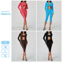 Ensemble de fitness trois pièces pour femme TZ2578-12 : veste à col montant, soutien-gorge de sport dos croisé et leggings capri respirants très extensibles