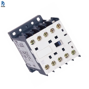 Contacteur de commande moteur Lc7k0601m7, 3 kW, bobine 230 V CA, contacts 6 A, 690 V CA, 3 pôles, NO, Série TeSys K - Product Image 1