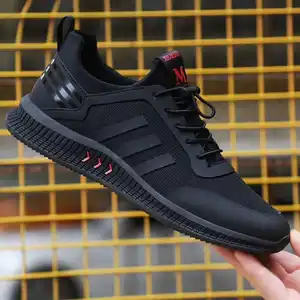 Sapatos esportivos dos homens mais baratos de fábrica, sapatos casuais de malha para lazer