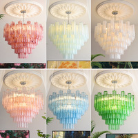 Lustres italiens colorés en cristal de luxe Lampes suspendues modernes en verre Lustre en cristal pour éclairage de plafond d'hôtel
