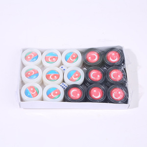 Pezzi degli <span class=keywords><strong>scacchi</strong></span> e delle dama in plastica di alta qualità, con motivo a stella e mezzaluna della bandiera turca multicolore, motivo a corona - Product Image 2