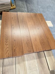 Pavimento in Legno di Quercia Massiccio 18mm, Impermeabile, con Venatura Naturale per Soggiorno ed Esterni - Product Image 4