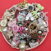 Lot de breloques DIY pour coques de téléphone, assortiment aléatoire, en acrylique, perles, lettres, formes géométriques, fleurs, à dos plat, pour chaussures Crocs, pinces à cheveux, artisanat, vente en gros