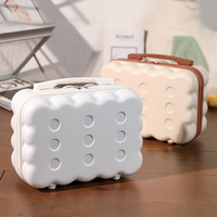 Nouveau sac de pochette en ABS à coque dure Forme de fromage durable 14 pouces Sac cosmétique de conception différente